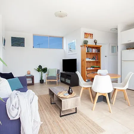 Sea Views Bondi *