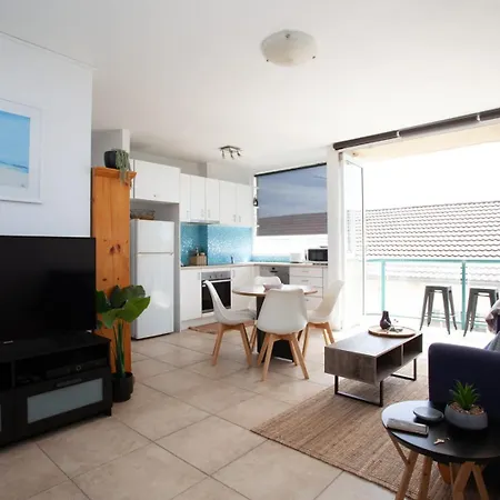 Sea Views Bondi Apartment Sydney